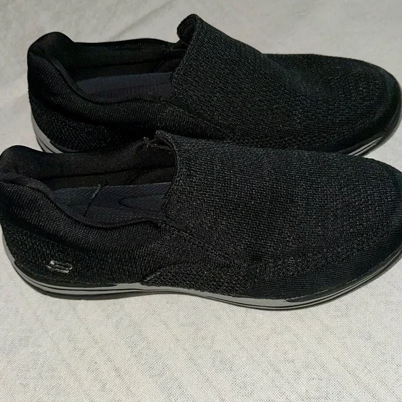 Skechers | Shoes | Skechers Black Loafers Slipons Comfort  display picture 1